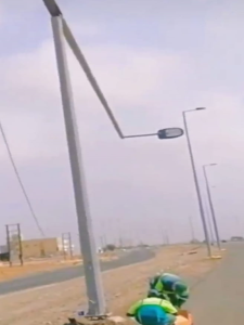 Hitech Titable Street light pole