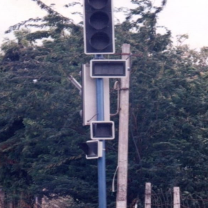 Hitech Traffic Signal / LED & Solar